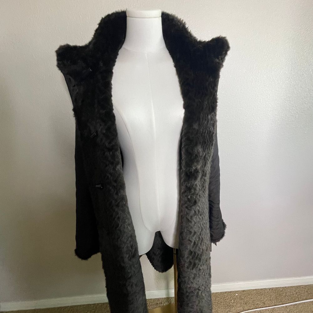 Ensign London oversized NWT reversible‎ faux fur and wind/water resistant S coat - Picture 7 of 16